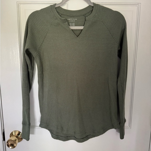 American Eagle Olive Textured waffle Knit Top - Picture 1 of 4